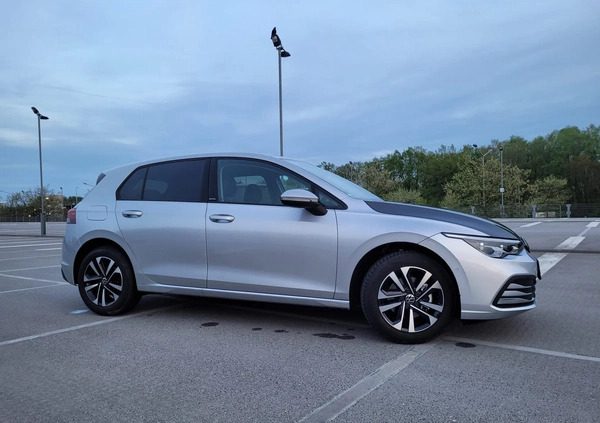 Volkswagen Golf cena 73500 przebieg: 3200, rok produkcji 2020 z Gdynia małe 596